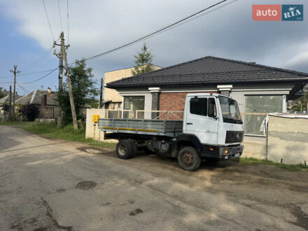 Мерседес T2 1996 в Ужгороде на Automoto.ua Белый Мерседес T2, объемом двигателя 4 л и пробегом 400 тыс. км за 12000 $, фото 1 на Automoto.ua