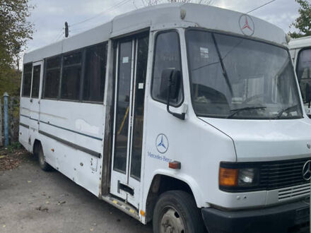 Мерседес T2 1997 в Хмельнике на Automoto.ua Белый Мерседес T2, объемом двигателя 3.97 л и пробегом 500 тыс. км за 4000 $, фото 1 на Automoto.ua