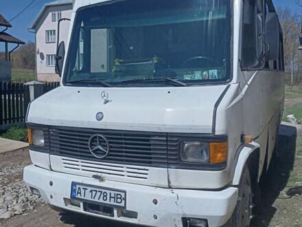 Белый Мерседес T2, объемом двигателя 3.97 л и пробегом 2 тыс. км за 12300 $, фото 1 на Automoto.ua