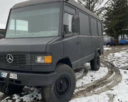 Черный Мерседес T2, объемом двигателя 3.97 л и пробегом 300 тыс. км за 12500 $, фото 1 на Automoto.ua