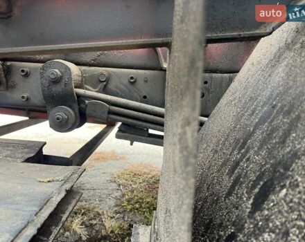 Красный Мерседес T2, объемом двигателя 4 л и пробегом 450 тыс. км за 16800 $, фото 36 на Automoto.ua