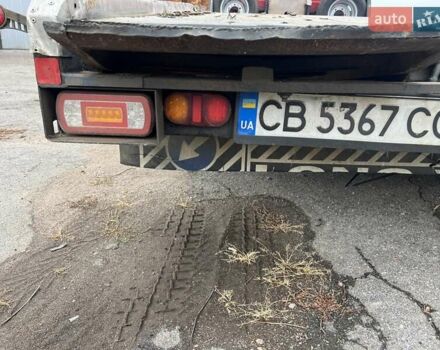 Красный Мерседес T2, объемом двигателя 4 л и пробегом 450 тыс. км за 16800 $, фото 32 на Automoto.ua