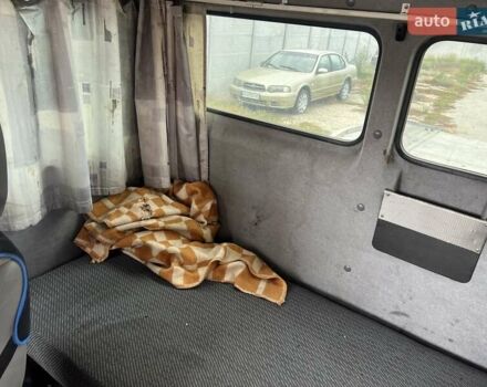 Красный Мерседес T2, объемом двигателя 4 л и пробегом 450 тыс. км за 16800 $, фото 21 на Automoto.ua