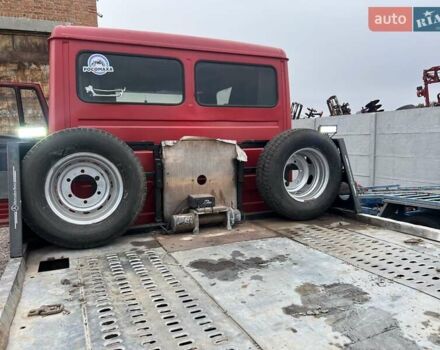 Красный Мерседес T2, объемом двигателя 4 л и пробегом 450 тыс. км за 16800 $, фото 45 на Automoto.ua