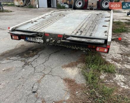 Красный Мерседес T2, объемом двигателя 4 л и пробегом 450 тыс. км за 16800 $, фото 43 на Automoto.ua