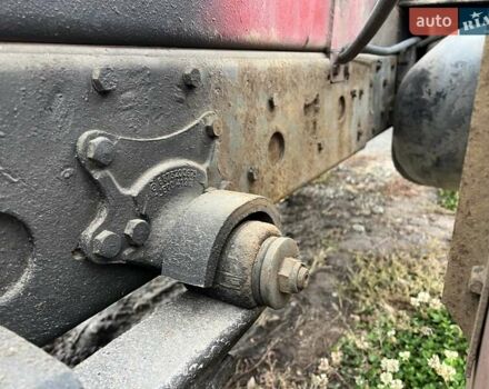 Красный Мерседес T2, объемом двигателя 4 л и пробегом 450 тыс. км за 16800 $, фото 37 на Automoto.ua