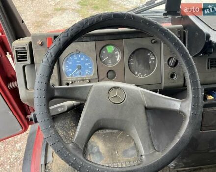 Красный Мерседес T2, объемом двигателя 4 л и пробегом 450 тыс. км за 16800 $, фото 16 на Automoto.ua
