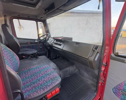 Красный Мерседес T2, объемом двигателя 4.25 л и пробегом 9 тыс. км за 14200 $, фото 36 на Automoto.ua