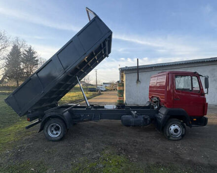 Красный Мерседес T2, объемом двигателя 4.25 л и пробегом 9 тыс. км за 14200 $, фото 15 на Automoto.ua