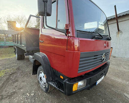 Красный Мерседес T2, объемом двигателя 4.25 л и пробегом 9 тыс. км за 14200 $, фото 9 на Automoto.ua