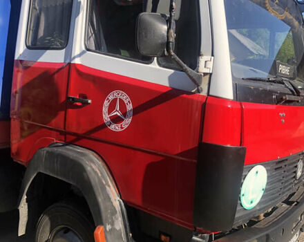 Красный Мерседес T2, объемом двигателя 5.96 л и пробегом 880 тыс. км за 11000 $, фото 2 на Automoto.ua