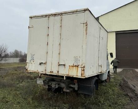 Мерседес T2, объемом двигателя 3.2 л и пробегом 450 тыс. км за 1500 $, фото 1 на Automoto.ua