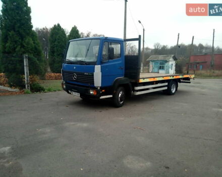 Мерседес T2, объемом двигателя 4.25 л и пробегом 193 тыс. км за 12500 $, фото 4 на Automoto.ua