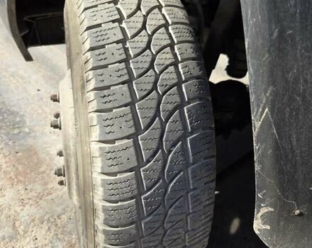 Мерседес T2, объемом двигателя 4 л и пробегом 514 тыс. км за 5900 $, фото 4 на Automoto.ua