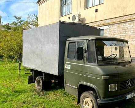 Мерседес T2, объемом двигателя 2.4 л и пробегом 0 тыс. км за 1500 $, фото 1 на Automoto.ua