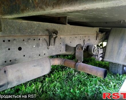 Мерседес T2, об'ємом двигуна 4 л та пробігом 425 тис. км за 4330 $, фото 2 на Automoto.ua