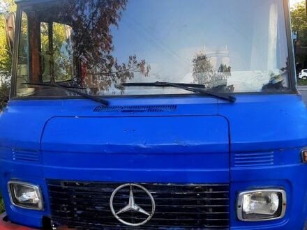 Мерседес T2, об'ємом двигуна 3.8 л та пробігом 0 тис. км за 3000 $, фото 1 на Automoto.ua