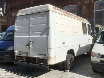 Мерседес T2 1993 в Львове на Automoto.ua Мерседес T2, объемом двигателя 4 л и пробегом 1 тыс. км за 3654 $, фото 1 на Automoto.ua