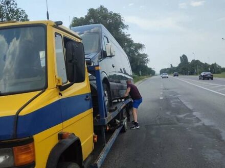 Мерседес T2, объемом двигателя 4 л и пробегом 521 тыс. км за 7500 $, фото 1 на Automoto.ua