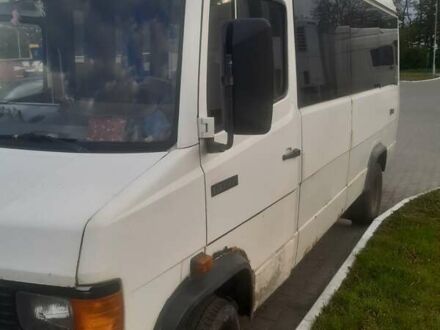 Мерседес T2 1996 в Луцке на Automoto.ua Мерседес T2, объемом двигателя 4 л и пробегом 100 тыс. км за 3500 $, фото 1 на Automoto.ua