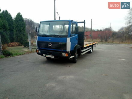 Мерседес T2 1998 в Ровно на Automoto.ua Мерседес T2, объемом двигателя 4.25 л и пробегом 193 тыс. км за 12950 $, фото 1 на Automoto.ua