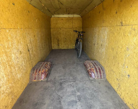 Желтый Мерседес T2, объемом двигателя 4 л и пробегом 94 тыс. км за 6500 $, фото 7 на Automoto.ua