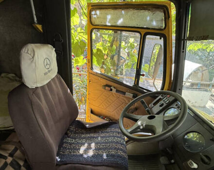 Желтый Мерседес T2, объемом двигателя 4 л и пробегом 94 тыс. км за 6500 $, фото 11 на Automoto.ua