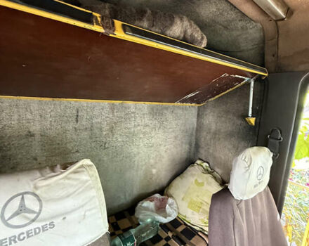 Желтый Мерседес T2, объемом двигателя 4 л и пробегом 94 тыс. км за 6500 $, фото 6 на Automoto.ua