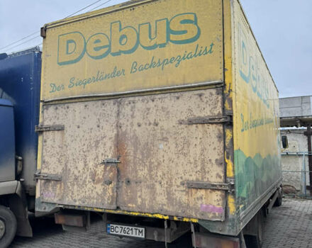 Жовтий Мерседес T2, об'ємом двигуна 3.97 л та пробігом 795 тис. км за 6999 $, фото 2 на Automoto.ua