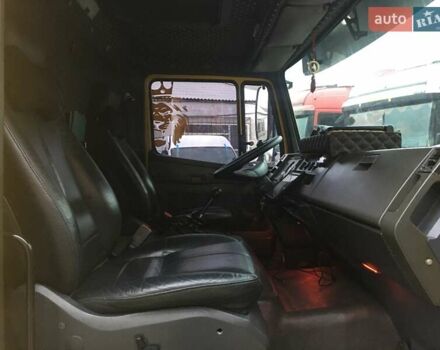 Желтый Мерседес T2, объемом двигателя 4.25 л и пробегом 10 тыс. км за 12500 $, фото 7 на Automoto.ua