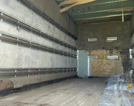 Жовтий Мерседес T2, об'ємом двигуна 3.97 л та пробігом 470 тис. км за 6900 $, фото 1 на Automoto.ua