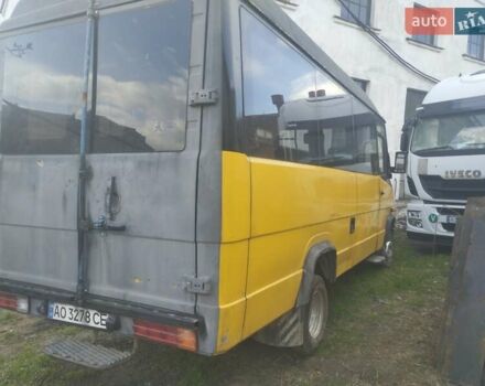 Жовтий Мерседес T2, об'ємом двигуна 2.3 л та пробігом 500 тис. км за 3900 $, фото 1 на Automoto.ua