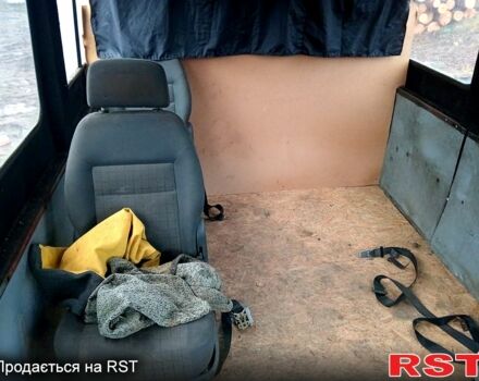 Желтый Мерседес T2, объемом двигателя 2.9 л и пробегом 500 тыс. км за 1700 $, фото 6 на Automoto.ua