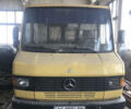 Желтый Мерседес T2, объемом двигателя 4 л и пробегом 450 тыс. км за 3100 $, фото 1 на Automoto.ua