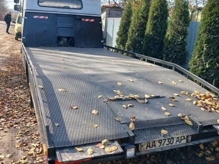 Сірий Мерседес T2, об'ємом двигуна 3.8 л та пробігом 540 тис. км за 3500 $, фото 1 на Automoto.ua