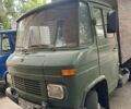 Синий Мерседес T2, объемом двигателя 3.8 л и пробегом 100 тыс. км за 2999 $, фото 1 на Automoto.ua