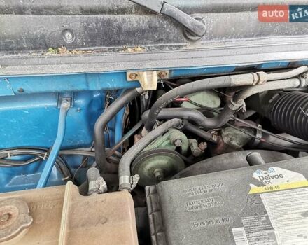 Синій Мерседес T2, об'ємом двигуна 3.97 л та пробігом 307 тис. км за 9500 $, фото 9 на Automoto.ua