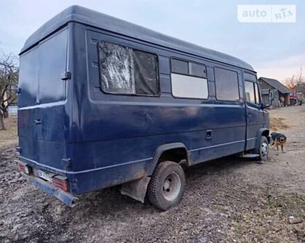 Синий Мерседес T2, объемом двигателя 3.97 л и пробегом 444 тыс. км за 3500 $, фото 3 на Automoto.ua