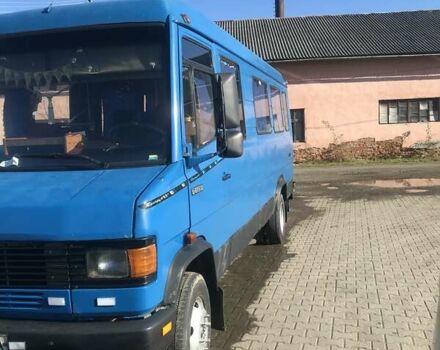 Синій Мерседес T2, об'ємом двигуна 4 л та пробігом 6 тис. км за 4500 $, фото 1 на Automoto.ua