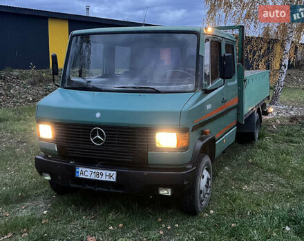 Зеленый Мерседес T2, объемом двигателя 4 л и пробегом 719 тыс. км за 10700 $, фото 6 на Automoto.ua