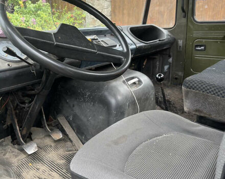 Зеленый Мерседес T2, объемом двигателя 3.78 л и пробегом 200 тыс. км за 6200 $, фото 5 на Automoto.ua