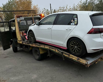 Зеленый Мерседес T2, объемом двигателя 3.78 л и пробегом 200 тыс. км за 6200 $, фото 6 на Automoto.ua