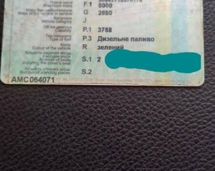 Зеленый Мерседес T2, объемом двигателя 3.7 л и пробегом 500 тыс. км за 2200 $, фото 11 на Automoto.ua