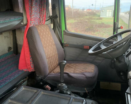 Зеленый Мерседес T2, объемом двигателя 0 л и пробегом 450 тыс. км за 7700 $, фото 5 на Automoto.ua