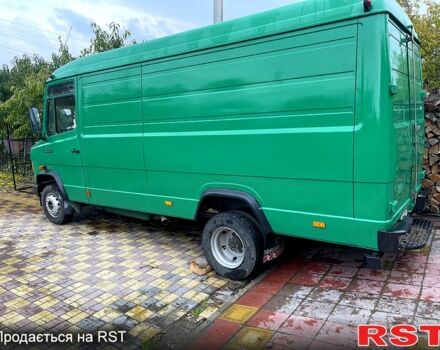 Зелений Мерседес T2, об'ємом двигуна 2.3 л та пробігом 0 тис. км за 6500 $, фото 1 на Automoto.ua