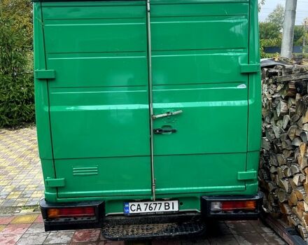 Зелений Мерседес T2, об'ємом двигуна 2.3 л та пробігом 0 тис. км за 6500 $, фото 2 на Automoto.ua