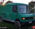 Зелений Мерседес T2, об'ємом двигуна 4 л та пробігом 425 тис. км за 5500 $, фото 1 на Automoto.ua