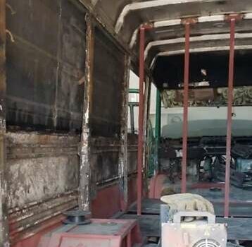 Зелений Мерседес T2, об'ємом двигуна 4 л та пробігом 740 тис. км за 12500 $, фото 13 на Automoto.ua