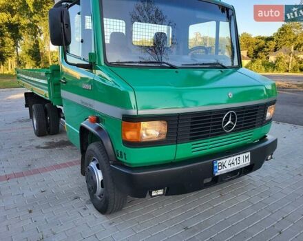 Зелений Мерседес T2, об'ємом двигуна 3.97 л та пробігом 136 тис. км за 22400 $, фото 1 на Automoto.ua