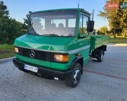 Зелений Мерседес T2, об'ємом двигуна 3.97 л та пробігом 136 тис. км за 22400 $, фото 4 на Automoto.ua